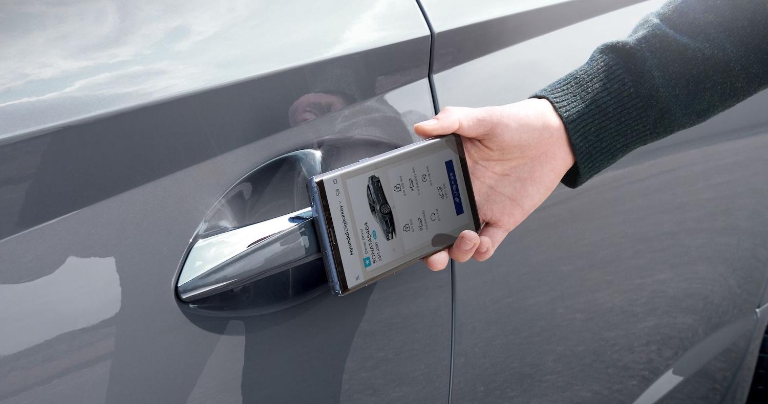 امکان باز کردن درب خودروهای هیوندای و BYD با آیفون فراهم شد